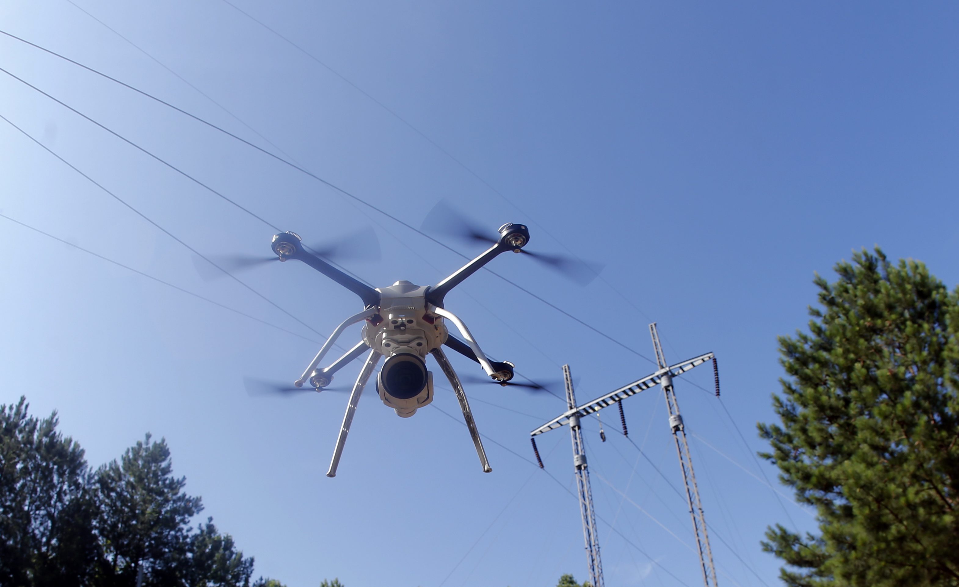 FAA Deploys ‘No-Drone-Zone’ Policy on Super Bowl Sunday, Threatens to