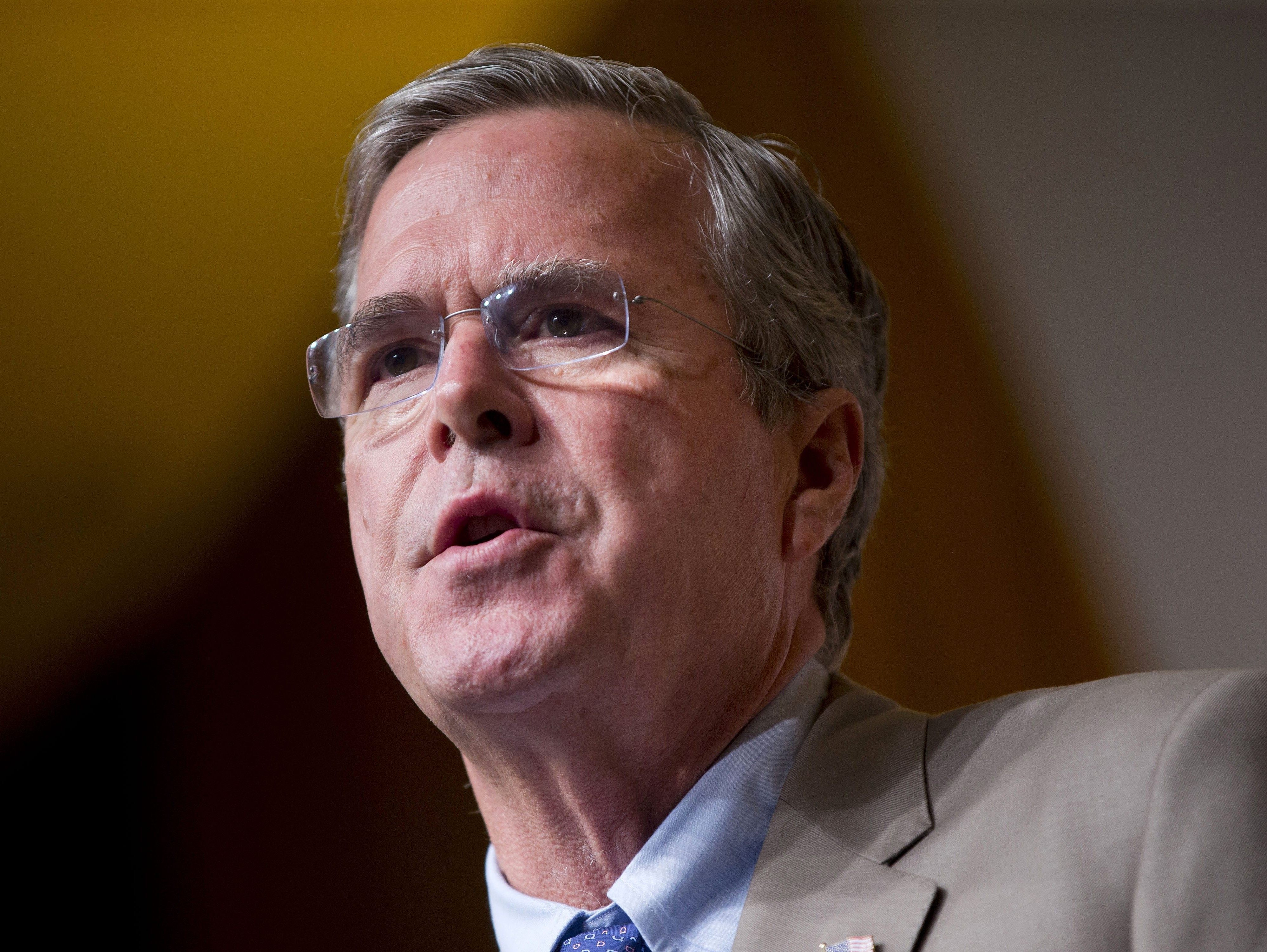 Jeb Bush: Huckabee Should 'Tone Down the Rhetoric' on Israel-Iran-Obama ...