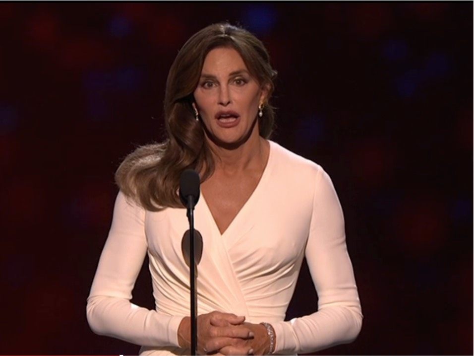 Watch: Jenner Accepts ESPYs 'Courage' Award