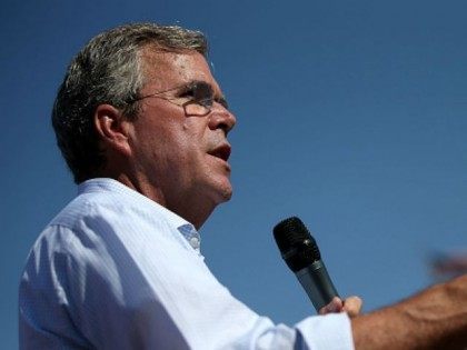 Republican presidential hopeful and former Florida Gov. Jeb Bush speaks to fairgoers durin