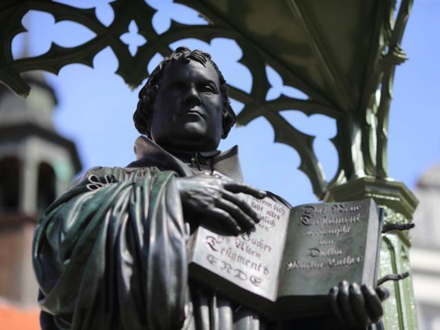 Rome Dedicates Plaza to Martin Luther