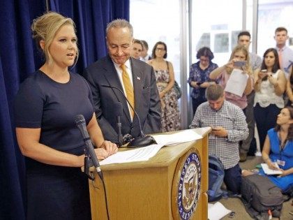 amy-and-chuck-schumer-AP