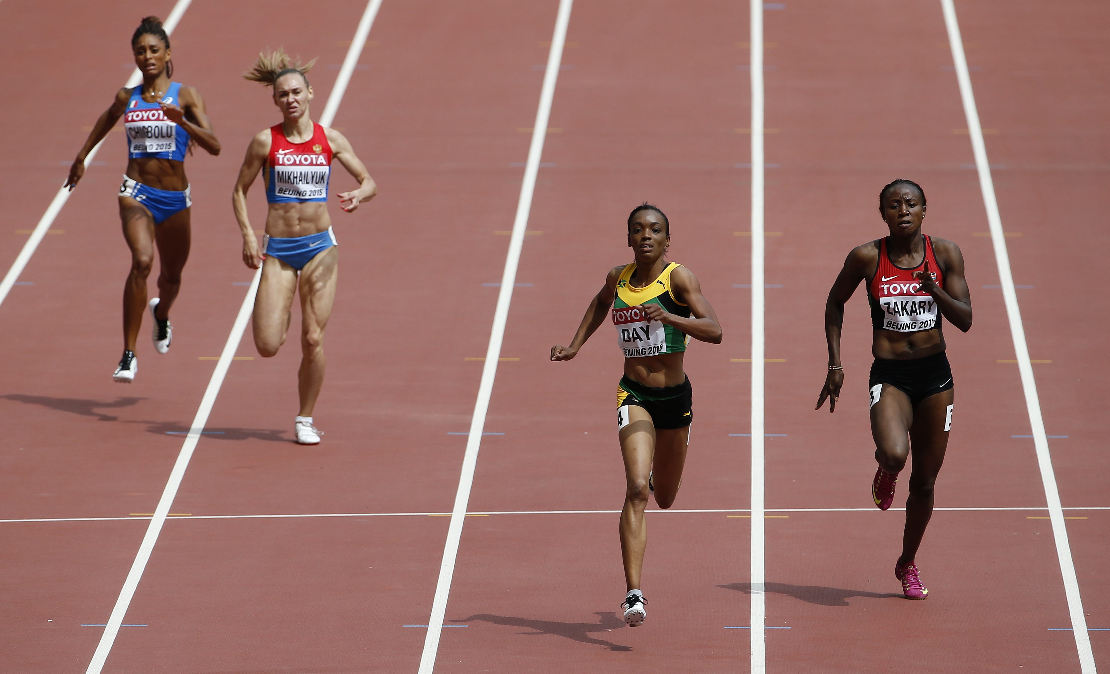 Running tests. Gross yarişi atletka.