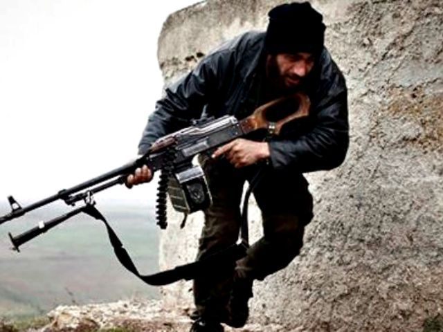 A-Free-Syrian-Army-fighter-in-2012 AP