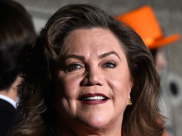 Kathleen Turner to Star in Off Broadway, Transgender Lesbian Play