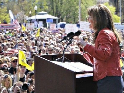 Palin Rallies Tea Partiers AP Photo