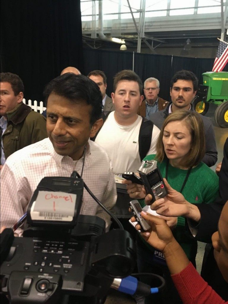Bobby Jindal with Reporters in Iowa