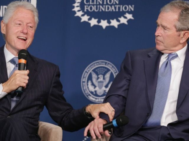 presidents Bill Clinton (L) and George W. Bush talk about their hopes for the Presidential