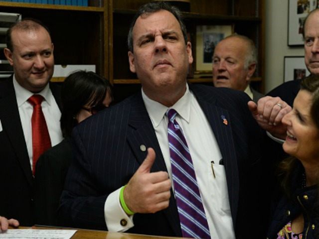 Republican Presidential candidate Chris Christie (R-NJ) files paperwork for the New Hampsh