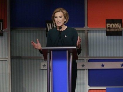 Republican presidential candidate Carly Fiorina speaks during the Republican Presidential Debate hosted by Fox Business and The Wall Street Journal November 10, 2015 in Milwaukee, Wisconsin. AFP PHOTO / JOSHUA LOTT (Photo credit should read