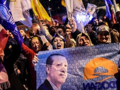 TURKEY-POLITICS-VOTE-AKP