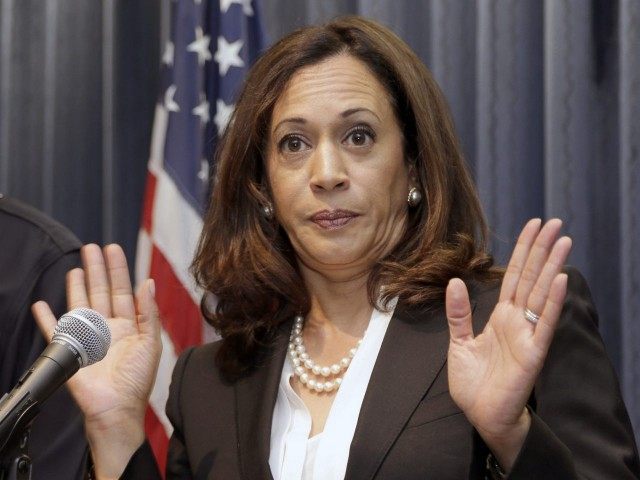 Kamala Harris hands (Nick Ut / Associated Press)