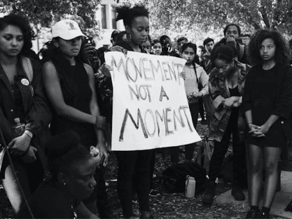 Occidental College protest (Twitter / @mikachooooo)