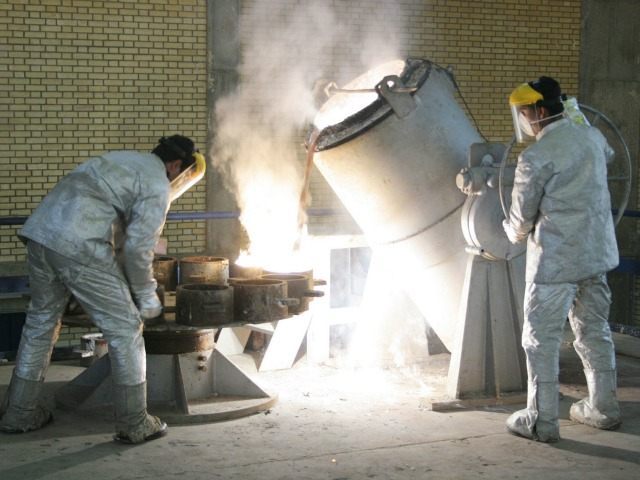 Iran Stops Dismantling Uranium Centrifuges