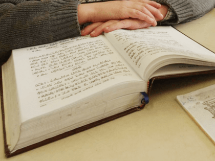Talmud Jewish text