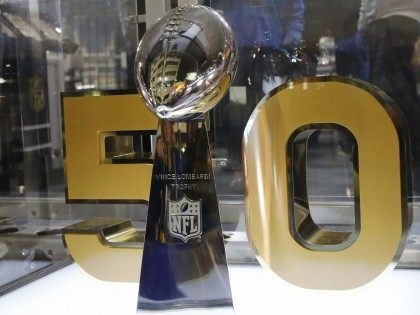 Vince Lombardi Super Bowl 50 (Rick Osentoski / Associated Press)