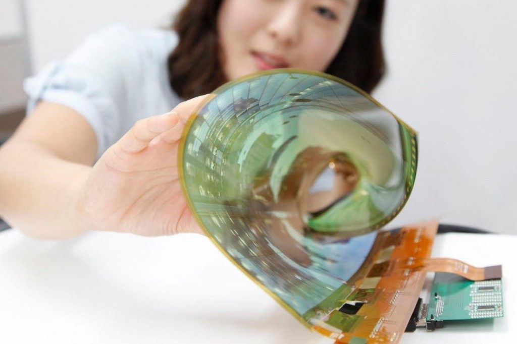 LG-rollable-OLED-display