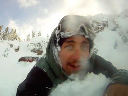 Snowboard avalanche (Screenshot : Christian Michael / YouTube)