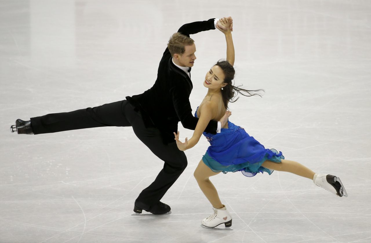 Chock and Bates again lead ice dance at US Championships Breitbart