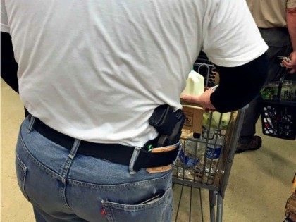 grocery-shopping-open-carry-AP-640x480