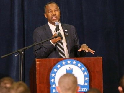 Republican presidential candidate Dr. Ben Carson speaks to cadets at the Citadel on February 19, 2016 in Charleston, South Carolina.