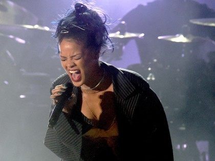 Rihanna-2-Getty