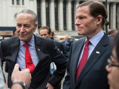 Senators Charles Schumer (D-NY), left, and Senator Richard Blumenthal (D-CT), May 15, 2015