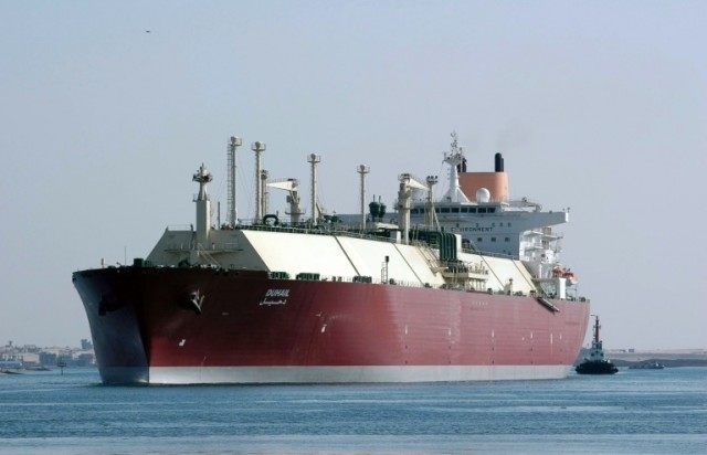 Qatari Liquefied Natural Gas (LNG) carrier "Duhail" passes through the Suez Canal on April 1, 2008