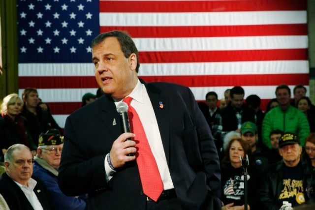 New Jersey Governor and Republican presidential candidate Chris Christie speaks at a town