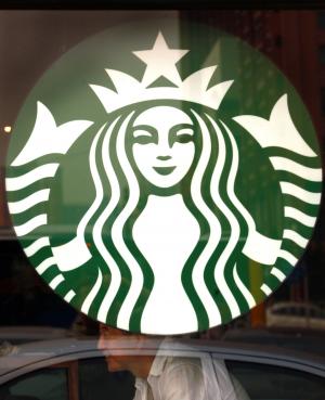 Saudi Starbucks refuses service to women