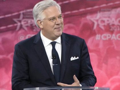 Glenn-Beck-CPAC-Twitter