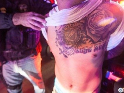 HT_gang_members_02_jef_160325_16x9_608