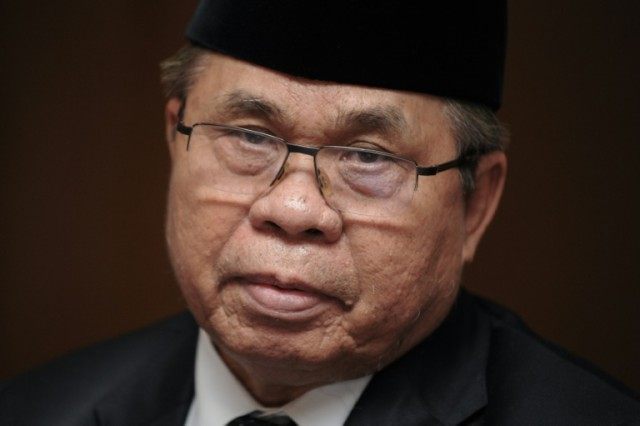 Moro Islamic Liberation Front chairman Murad Ebrahim said the extremist IS seeks to capita