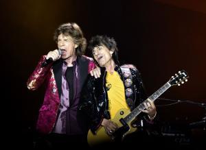 500,000 people attend free Rolling Stones concert in Havana