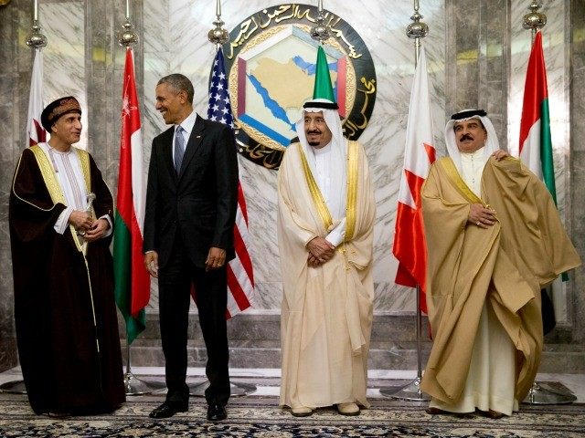 Oman's Deputy Prime Minister Fahd bin Mahmoud al-Said, President Barack Obama Saudi A