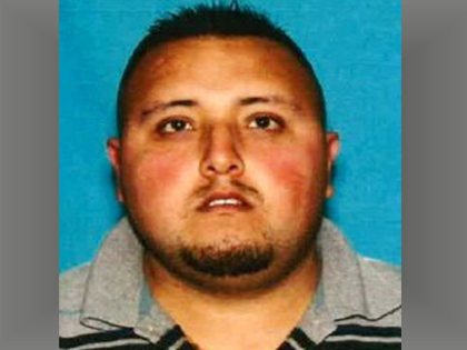 Ernesto Luna-Tinajero mugshot, wanted for sexual assault of a child