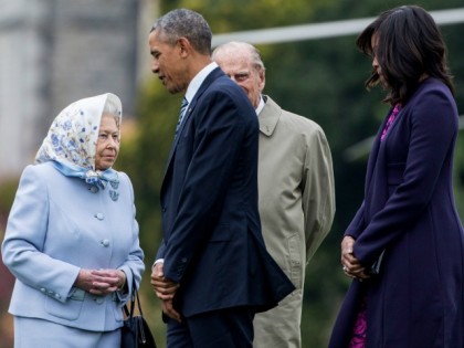 US President Barack Obama and his wife First Lady Michelle Obama are greeted by Queen Elizabeth II and Prince Phillip, Duke of Edinburgh after landing by helicopter at Windsor Castle on April 22, 2016 in Windsor, England.