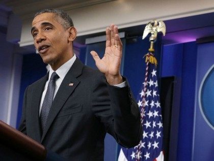 U.S. President Barack Obama delivers a statement on the economy at the James Brady Press Briefing of the White House April 5, 2016 in Washington, DC.
