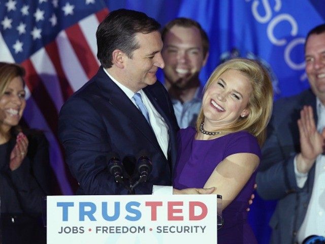 Republican presidential candidate Sen. Ted Cruz (R-TX) celebrates with his wife Heidi at t