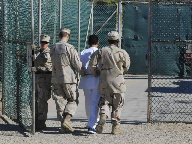 U.S. Frees 9 Guantanamo Prisoners, Sends Them to Saudi Arabia | Breitbart