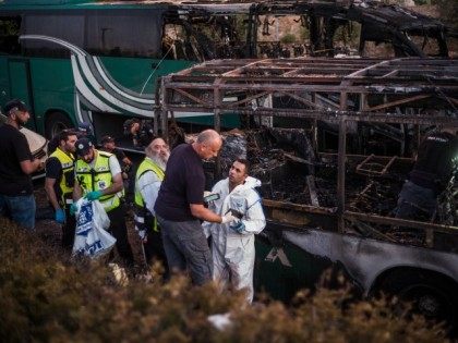 olice seen investigating the site of bus a explosion on April 18, 2016 in Jerusalem, Israe