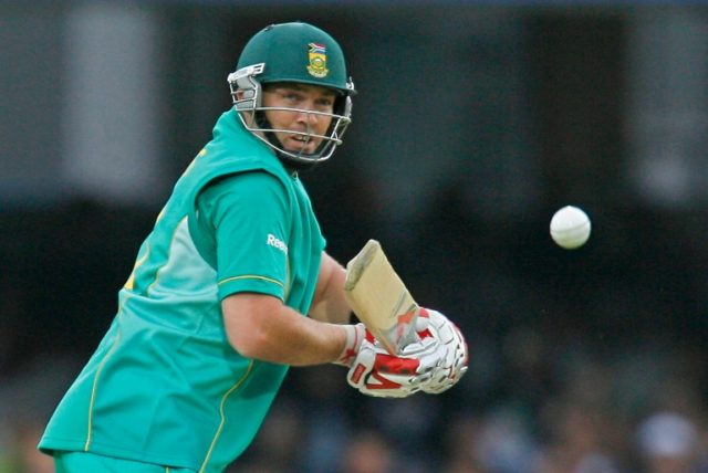 South African cricketing great Jacques Kallis has criticised the government for what he re