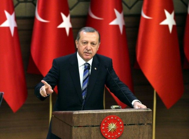 Five men have been jailed in Turkey for "insulting" President Recep Tayyip Erdogan, report