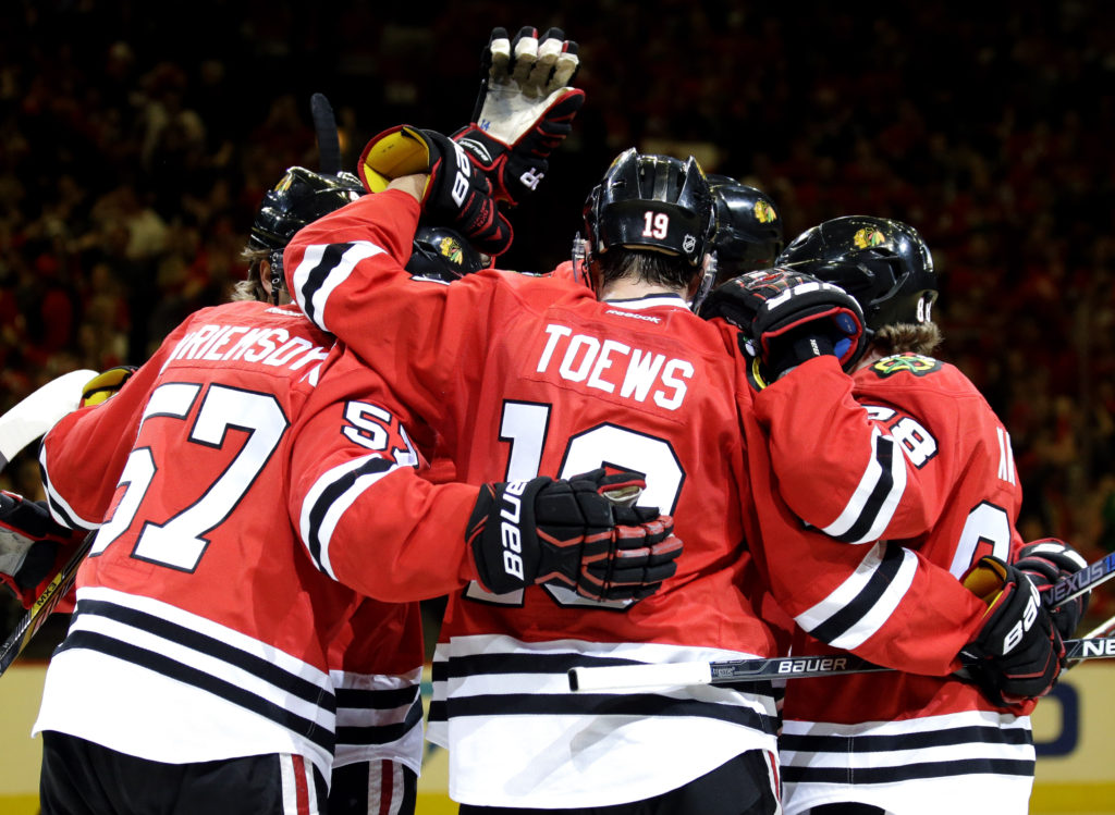 Chicago Blackhawks Dominate St. Louis Blues, Force Game 7