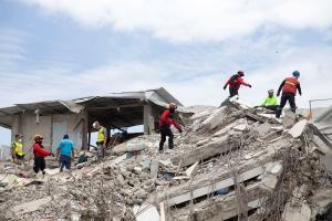 Ecuador hit by new, magnitude 6.2 earthquake as death toll rises to 587