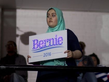 Muslim Bernie Sanders supporter (Jae C. Hong / Associated Press)