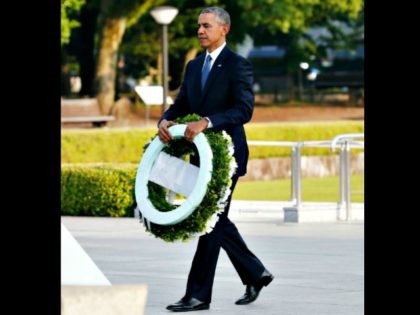Obama Wreath Japan APShuji Kajiyama