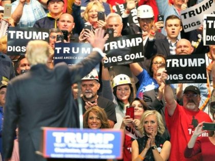 CHARLESTON, WV - MAY 05: Supporters cheer for United States Republican Presidential candid