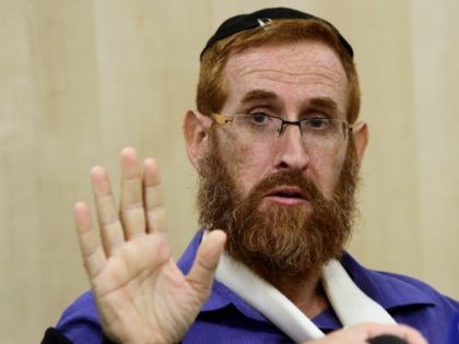Rabbi Yehuda Glick, a hardline campaigner for Jewish prayer rights at the al-Aqsa mosque compound, gives a press conference at Shaare Zedek hospital in Jerusalem, on November 24, 2014.