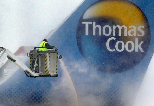 The British travel operator Thomas Cook has revealed a drop in summer bookings, with furth